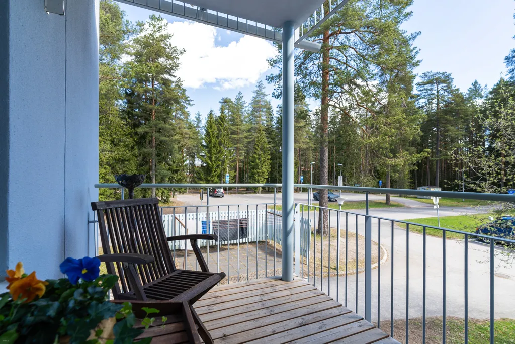 Rõdu - Bright Apartment with Balcony in Hyvinkää