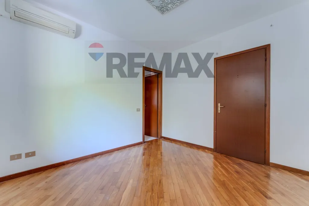 Rooms - Single Villa with Garden in Bonate Sopra