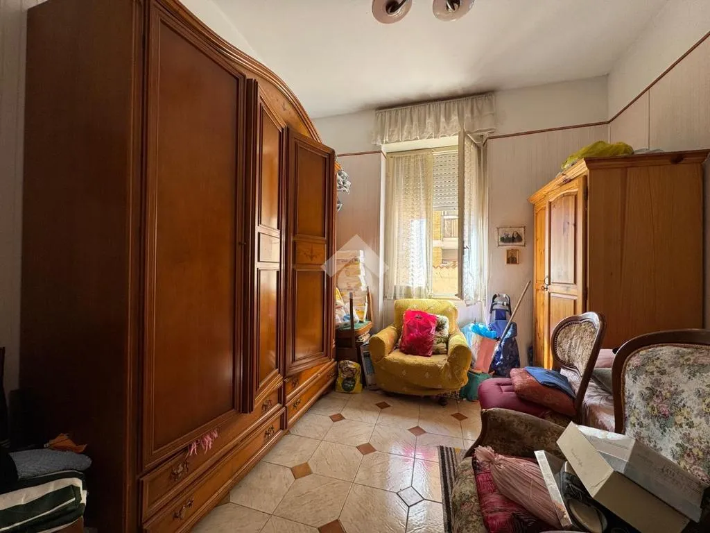 Chambres - 4-Room Apartment with Balcony in Sassari