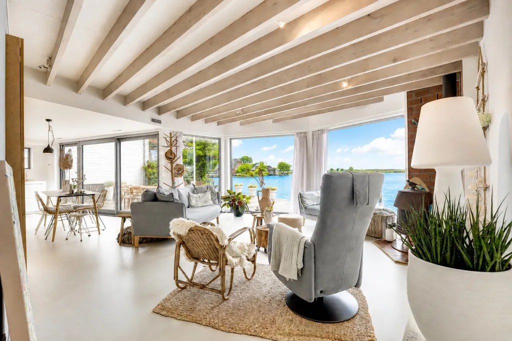 Soggiorno - Waterfront Villa with Steiger in Oud Ade