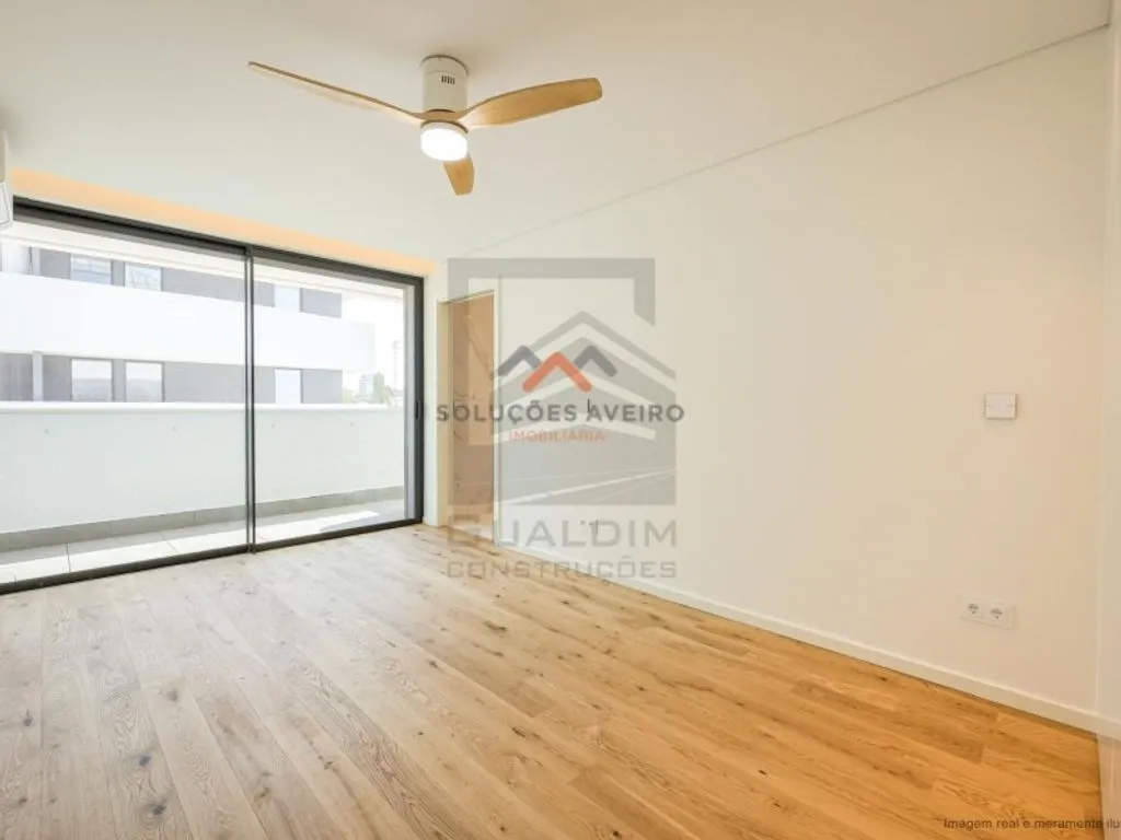 Magamistoad - Luxury Flat with Terrace in Aveiro