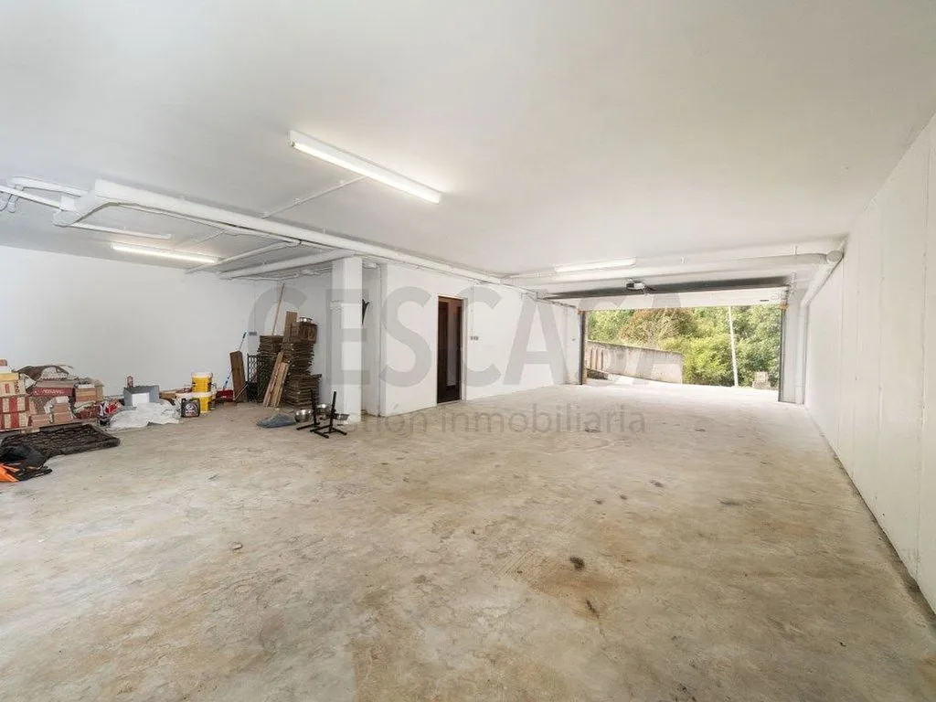 Garage - Luxury Chalet with Central Location in Vielha