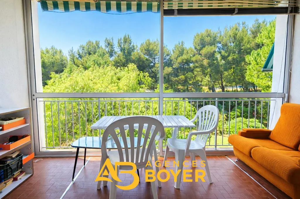 Terrasse - Studio avec Loggia et Vue Parc à Bandol