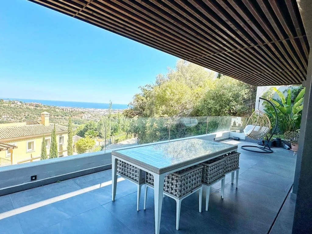 Terrass - Luxury Villa with Sea View in Benahavís