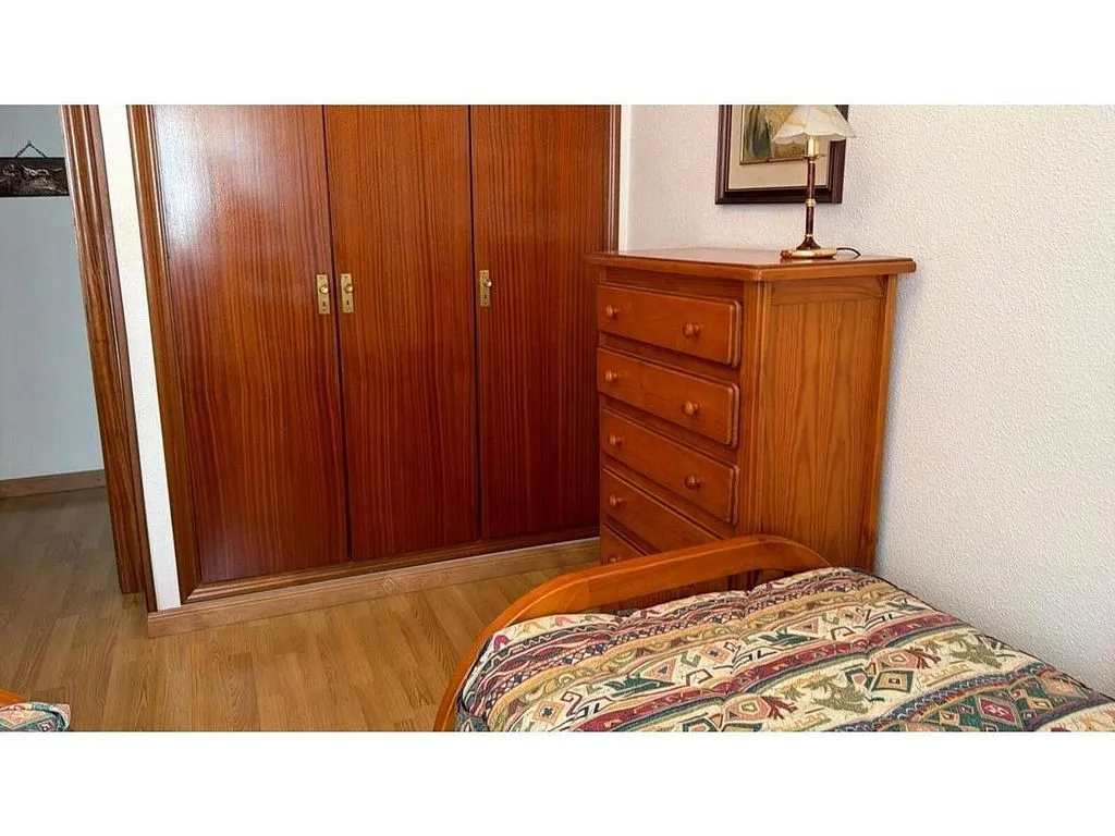Chambres - 2-Bedroom Apartment with Balcony in Logroño