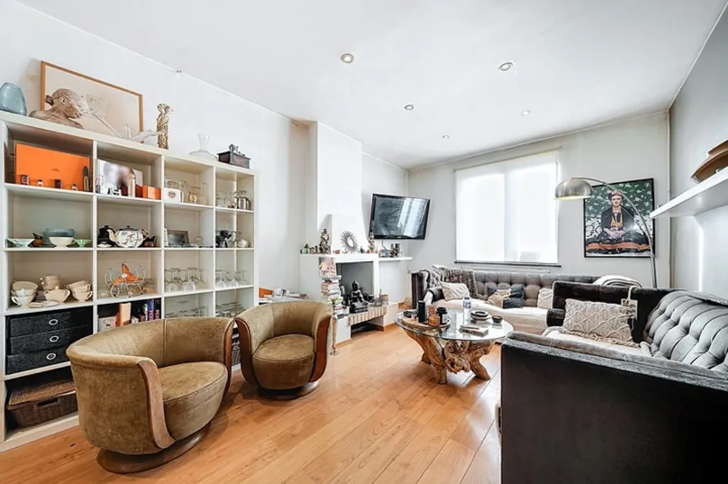 Living Room - Renovated 3-Fronted House in La Hulpe