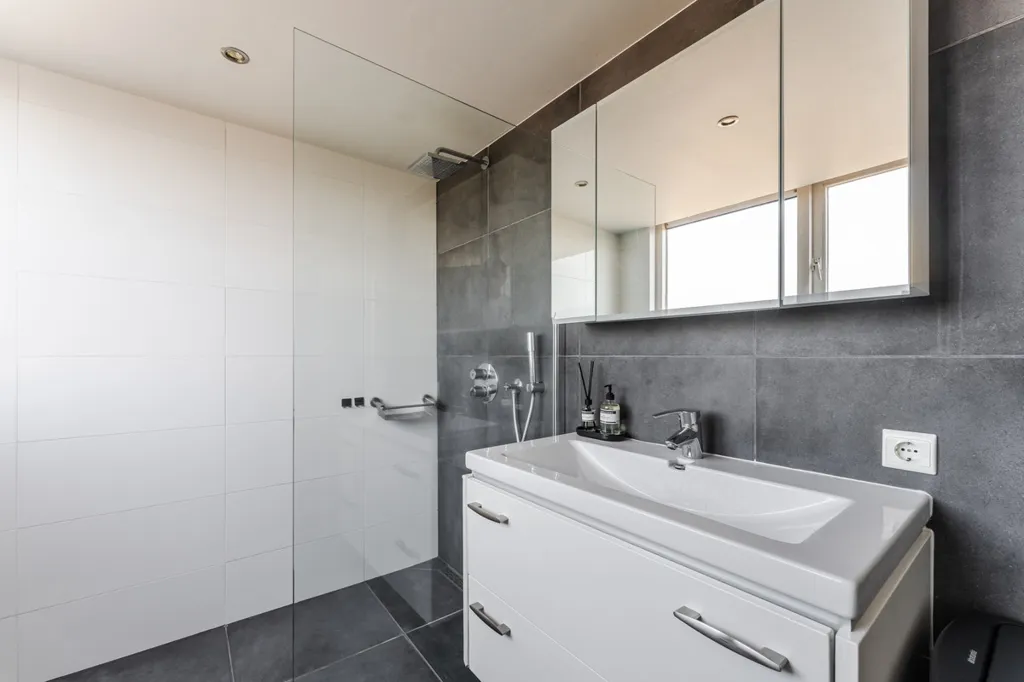 Salles de bain - Maisonnette with Garden View in Linschoten