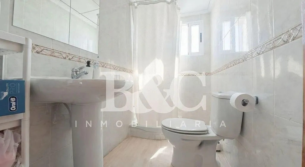 Salles de bain - Apartment with Pool and Terrace in Los Collados