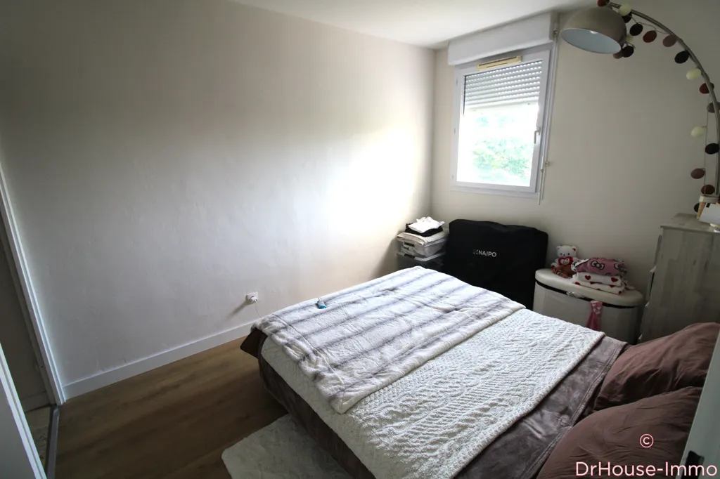 Chambres - Appartement Rénové avec Terrasse et Piscine à Cugnaux