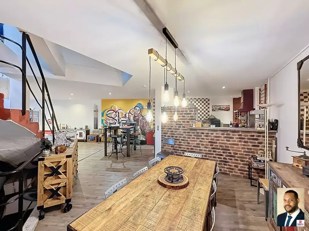 Salle à manger - Loft Cathédrale avec Terrasse en Centre-Ville