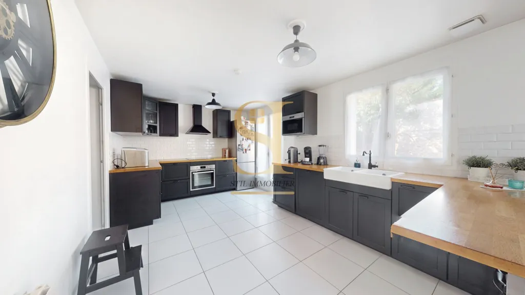 Cucina - House with Pool in Soisy-sur-Seine