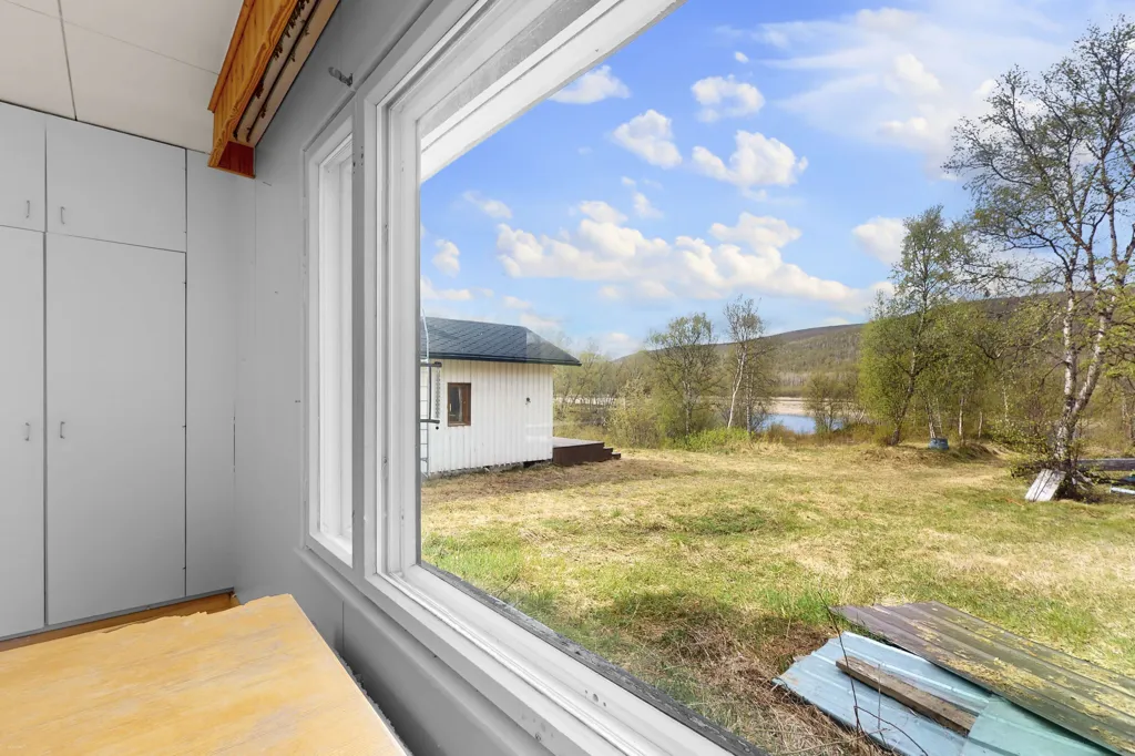 Stanze - Unique Lakeside Cottage with Teno River View in Utsjoki
