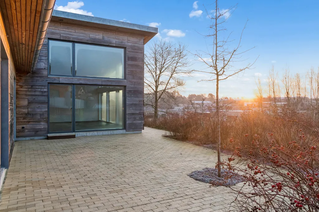 Terrass - Contemporary Villa with Large Garden in Silkeborg