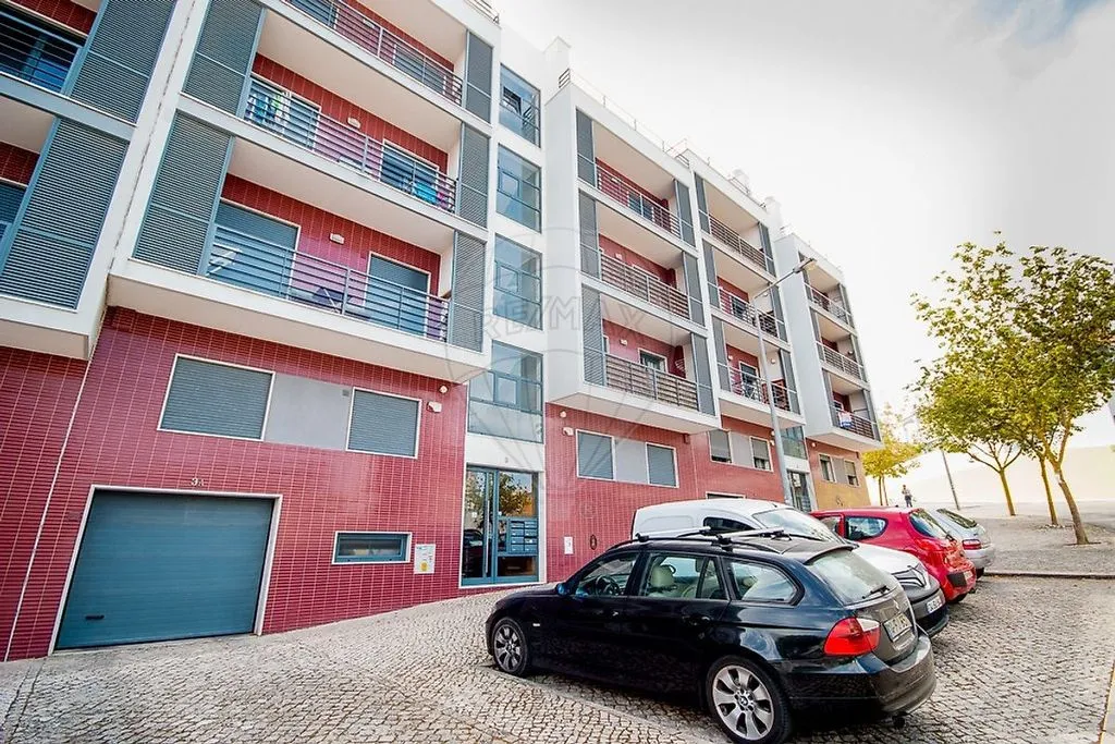 Välivaade - Luxury Flat in Charneca de Caparica