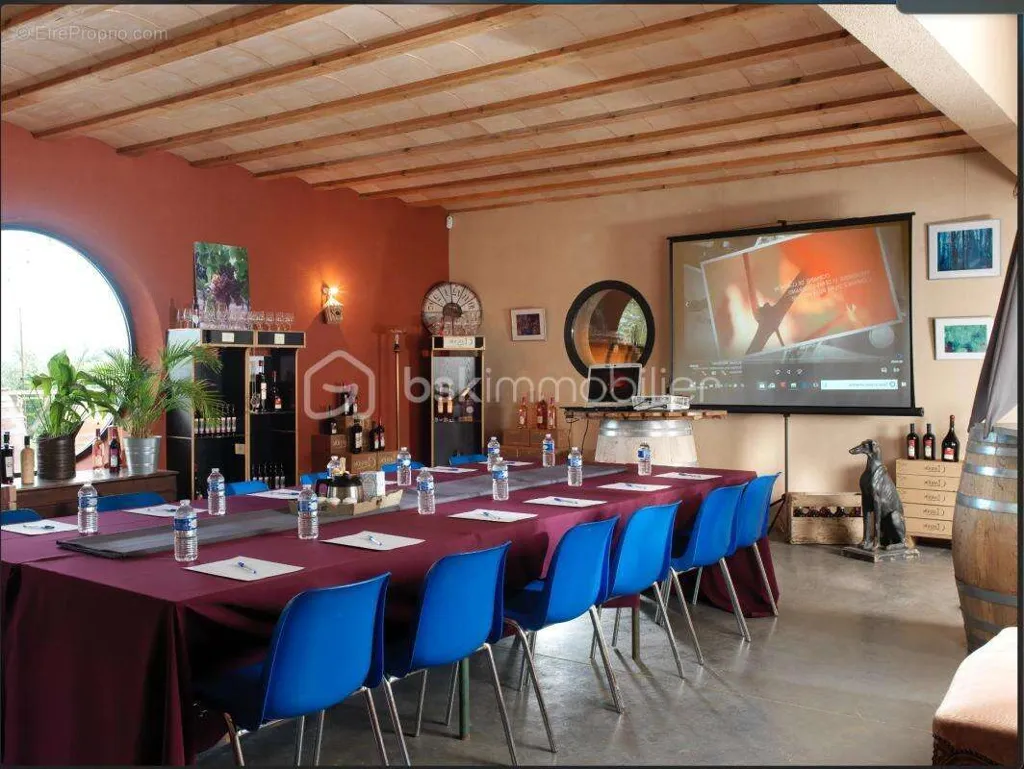 Sala da pranzo - Agricultural Ensemble with Potential in Minervois