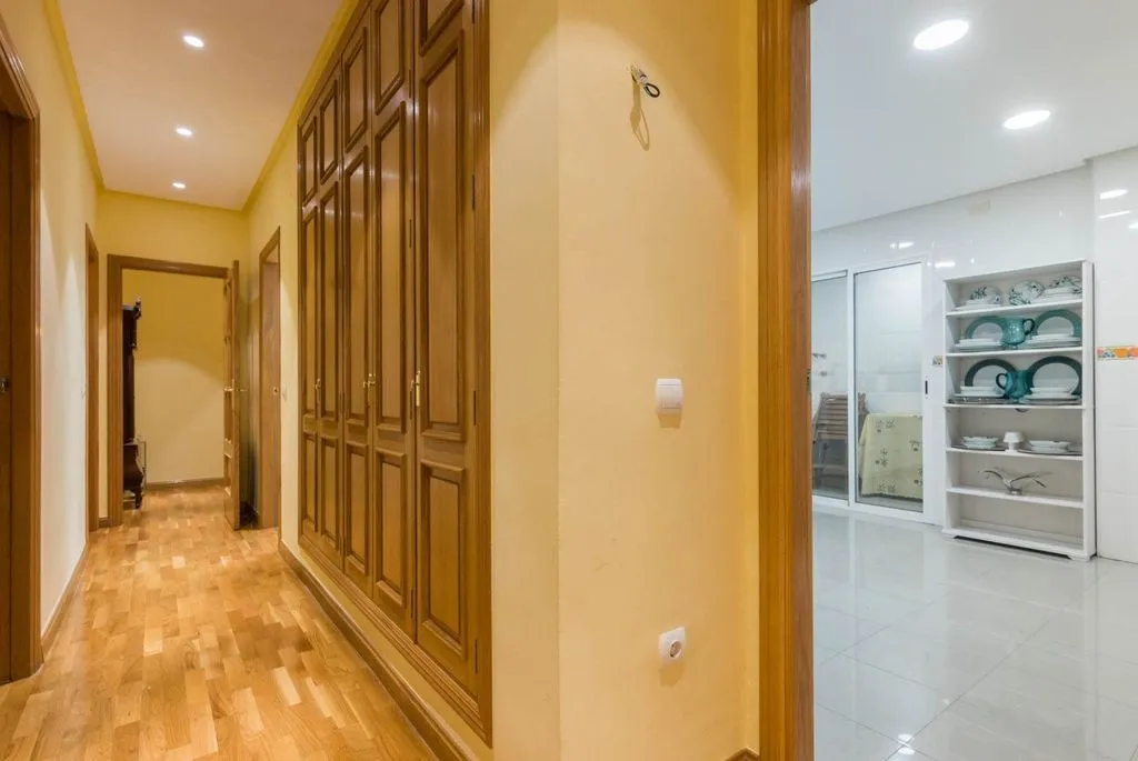 Esik - Luxury Flat with Balcony in Murcia Centre