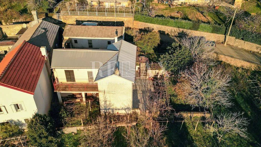 Vista aerea - Historic House with Garden in Bribir