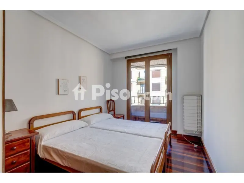 Magamistoad - Furnished Flat with Balcony in Donostia