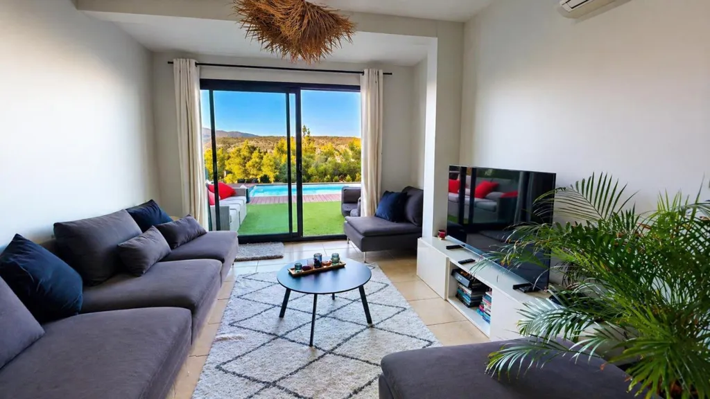 Séjour - Villa avec Vue Mer à Treilles
