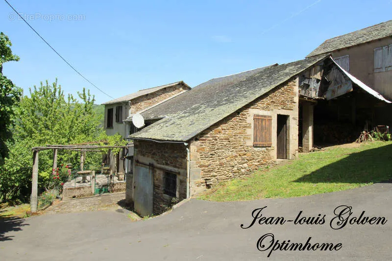 Extérieur - Maison à Rénover avec Jardin à Saint-Ygest