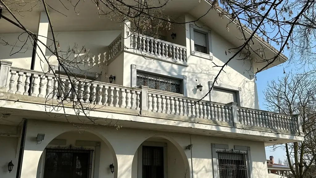 facade