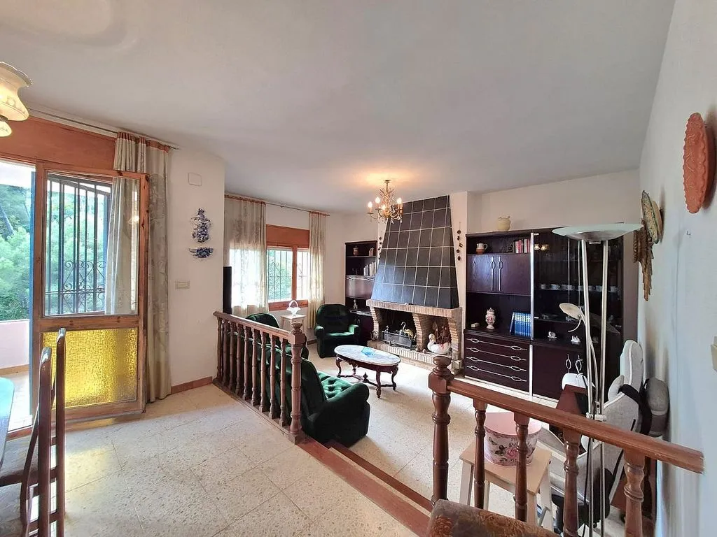 Elutuba - Chalet with Pool and Terrace in Cervelló