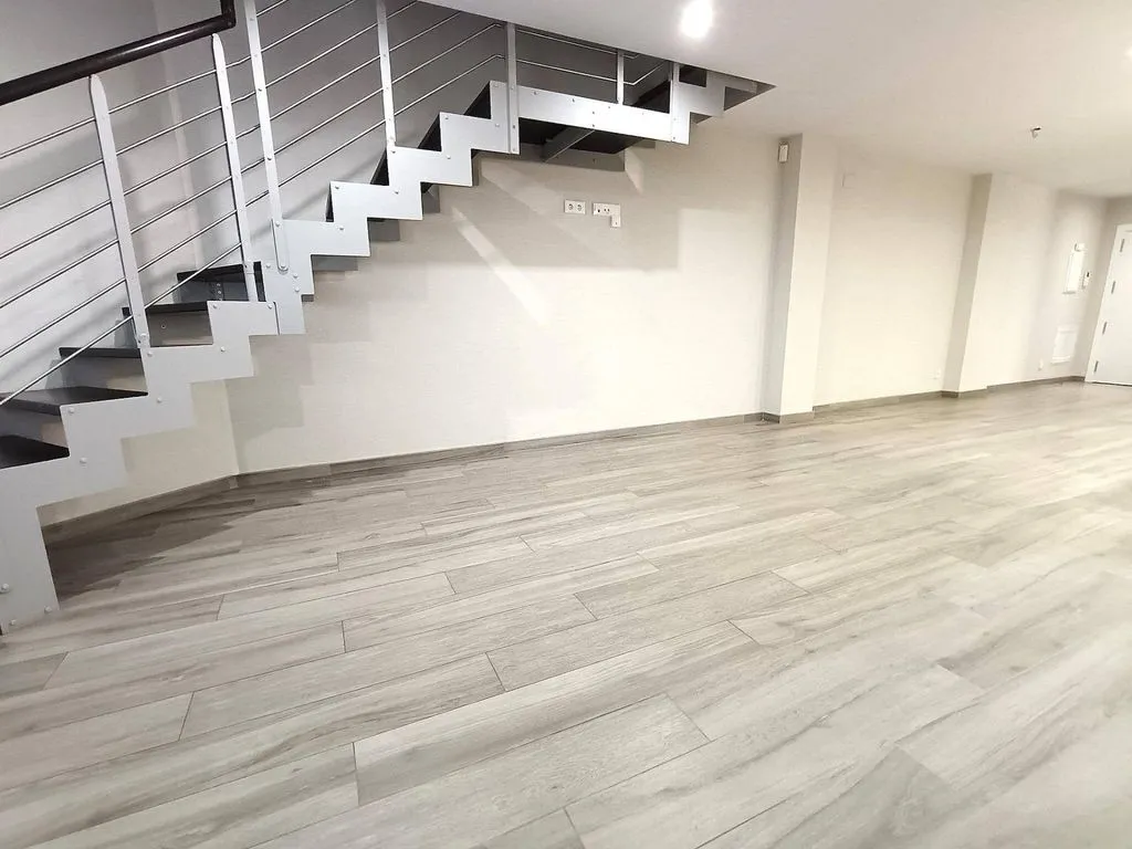 Rooms - Luxury Duplex Flat with Terrace in Arenys de Mar