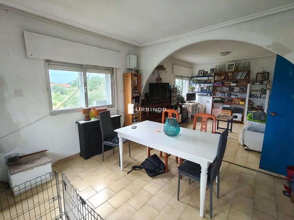Salle à manger - Chalet with Pool in Leiro