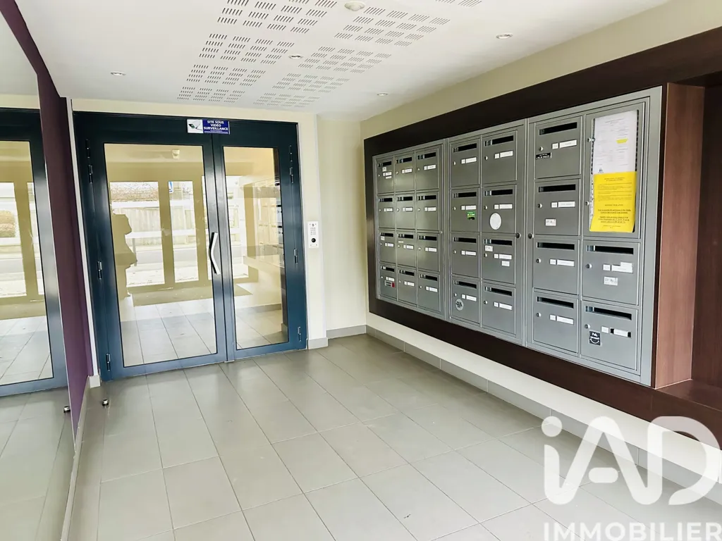 Entrée - Appartement T2 avec Loggia et Parking à Chartres