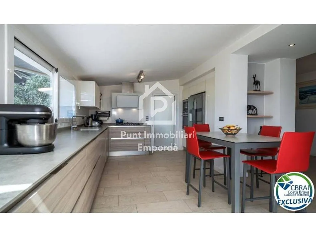 Cucina - Chalet with Pool in Palau-Saverdera