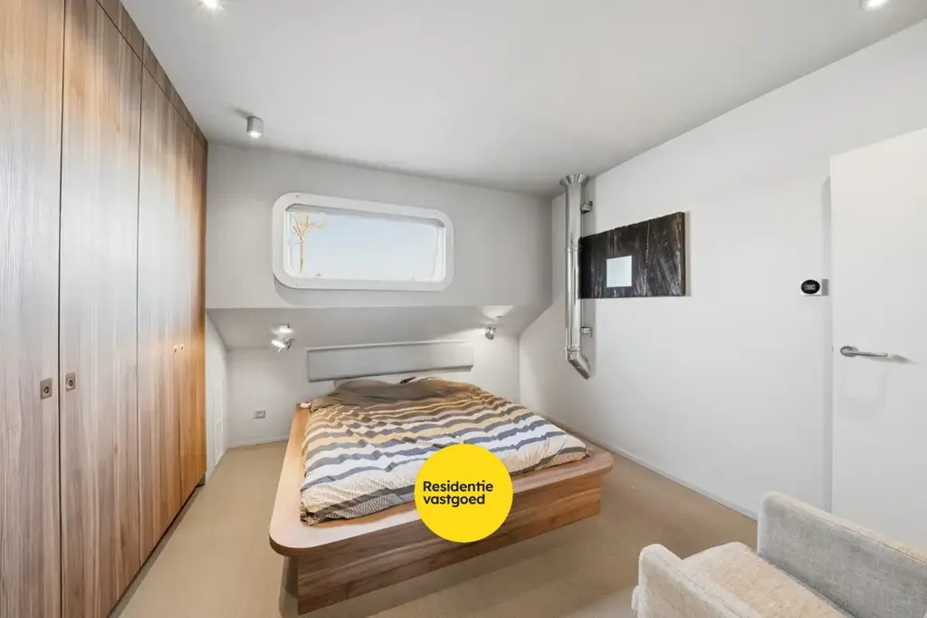 Magamistoad - Unique Houseboat with B&B in Plassendale