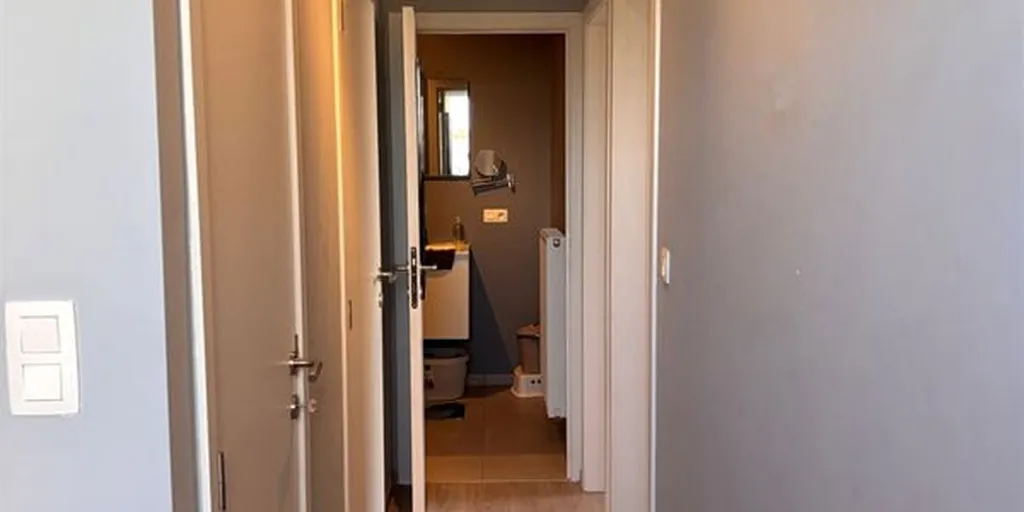 Esik - Modern Flat with Terrace in Aalst