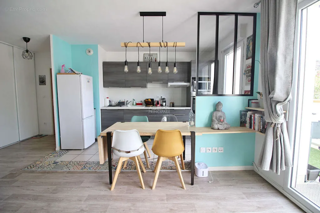 Sala da pranzo - 3-Bed Apartment with Balcony in Ermont Centre