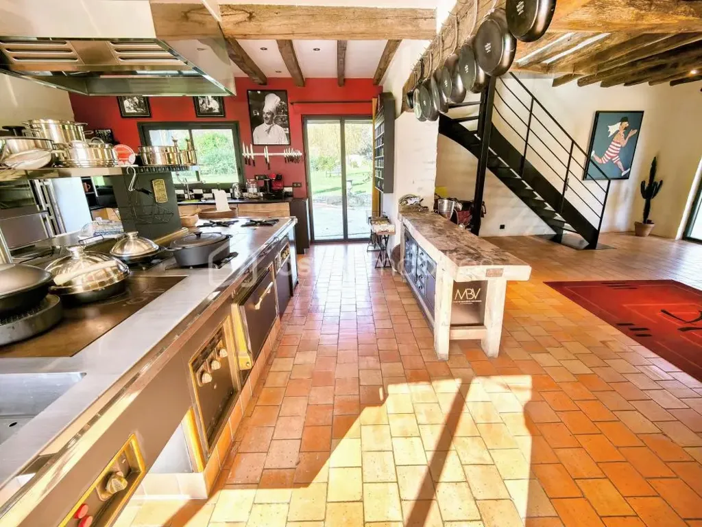 Cuisine - Moulin Rénové avec Parc à Houdan