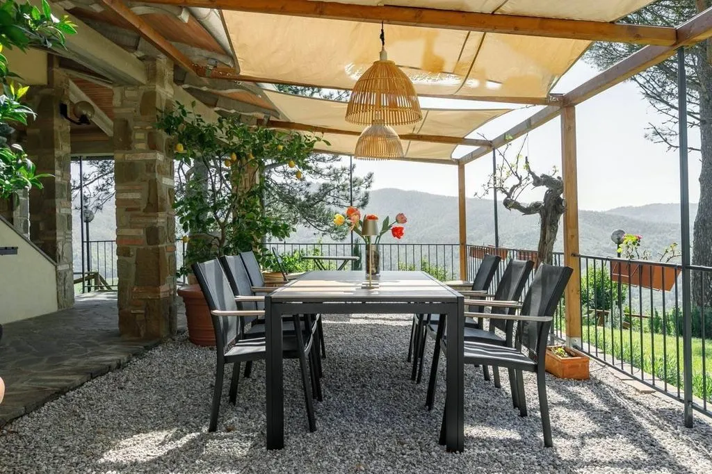 Terrass - Luxury Villa with Garden in Umbertide