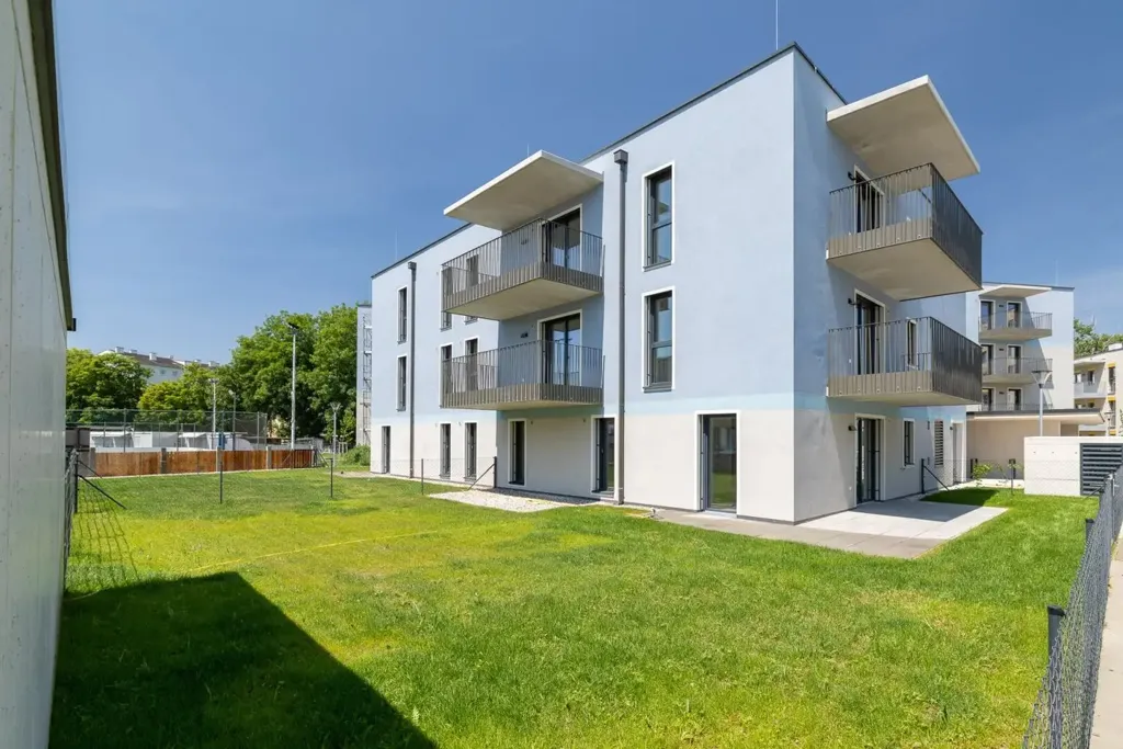 Esterno - Apartment with Garden in Wr. Neustadt