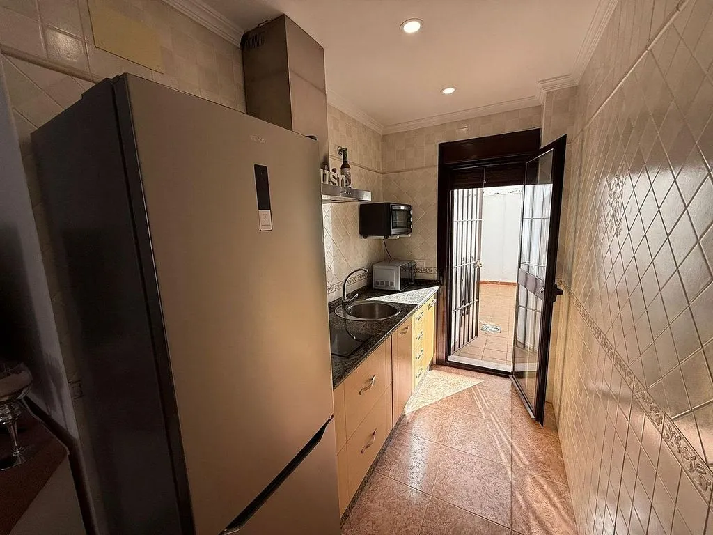 Kitchen - 2-Bed Apartment with Terrace in Chipiona