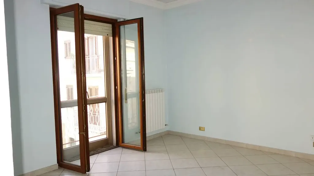Pièces - Semi-detached House with Balcony in San Severo