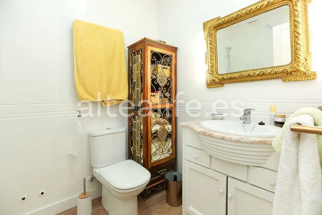 Vannitoad - Penthouse with Terrace in Altea Pueblo