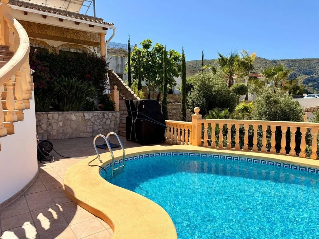 Bassein - Chalet with Pool and Terrace in Pedreguer