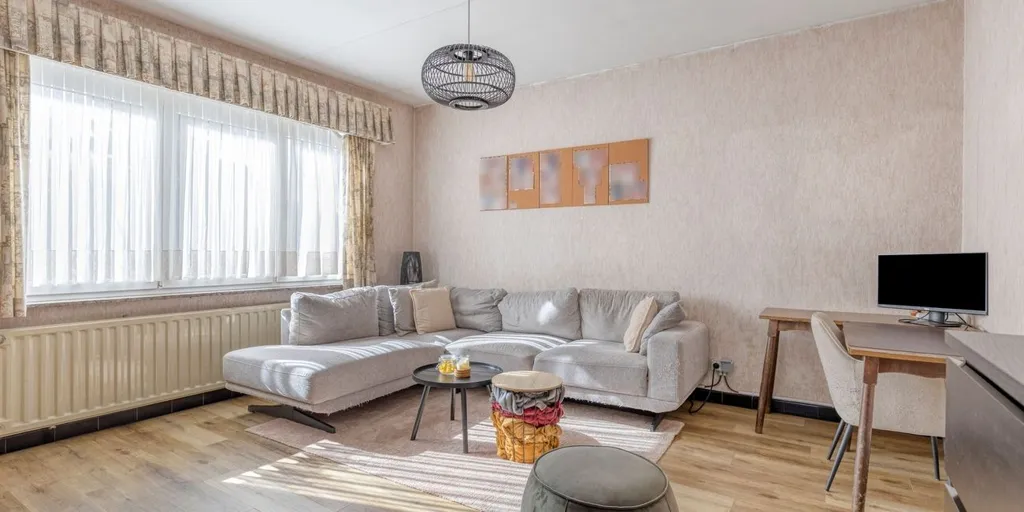 Soggiorno - Open Plan House with Garden in Eppegem