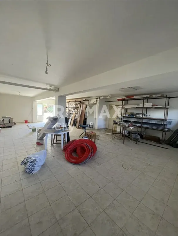 Garaaž - Warehouse with Parking in Alexandroupoli