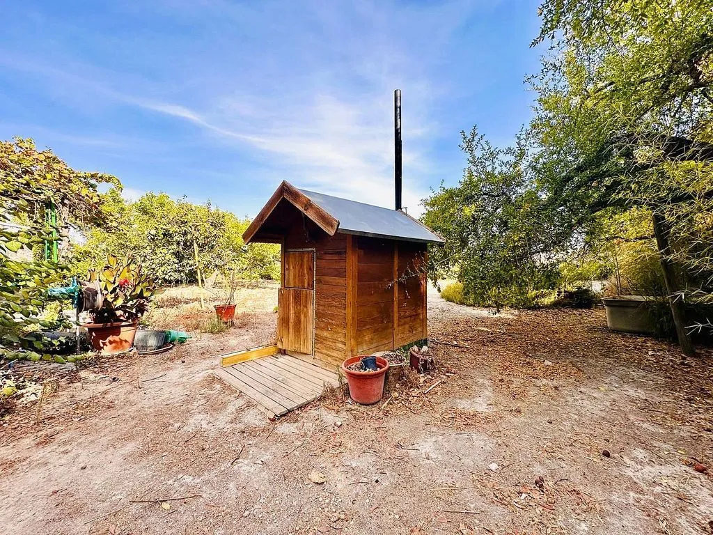 Jardin - Rural Cortijo with Pool near Loja