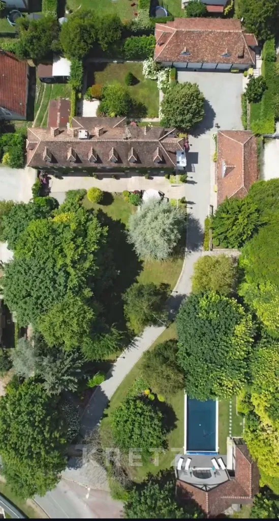 Vue aérienne - Propriété de Caractère avec Piscine à Neauphle-le-Vieux