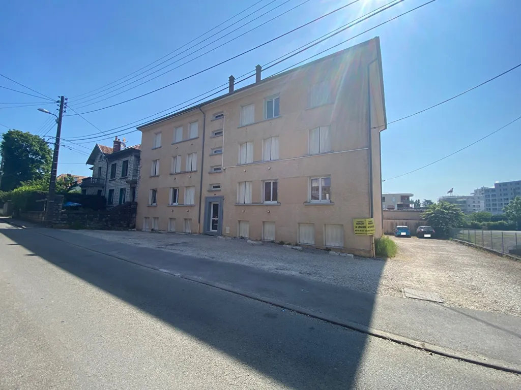 Välivaade - Mansardé Apartment with Reserved Parking in Besançon