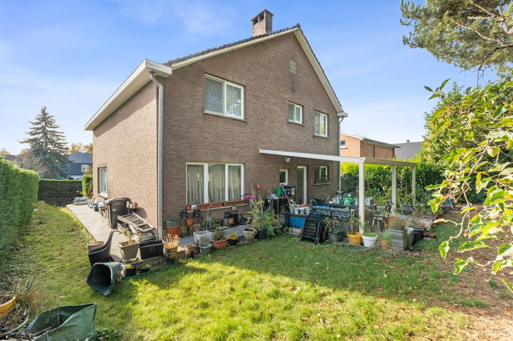 Jardin - Villa à Rénover dans un Quartier Calme à Sterrebeek