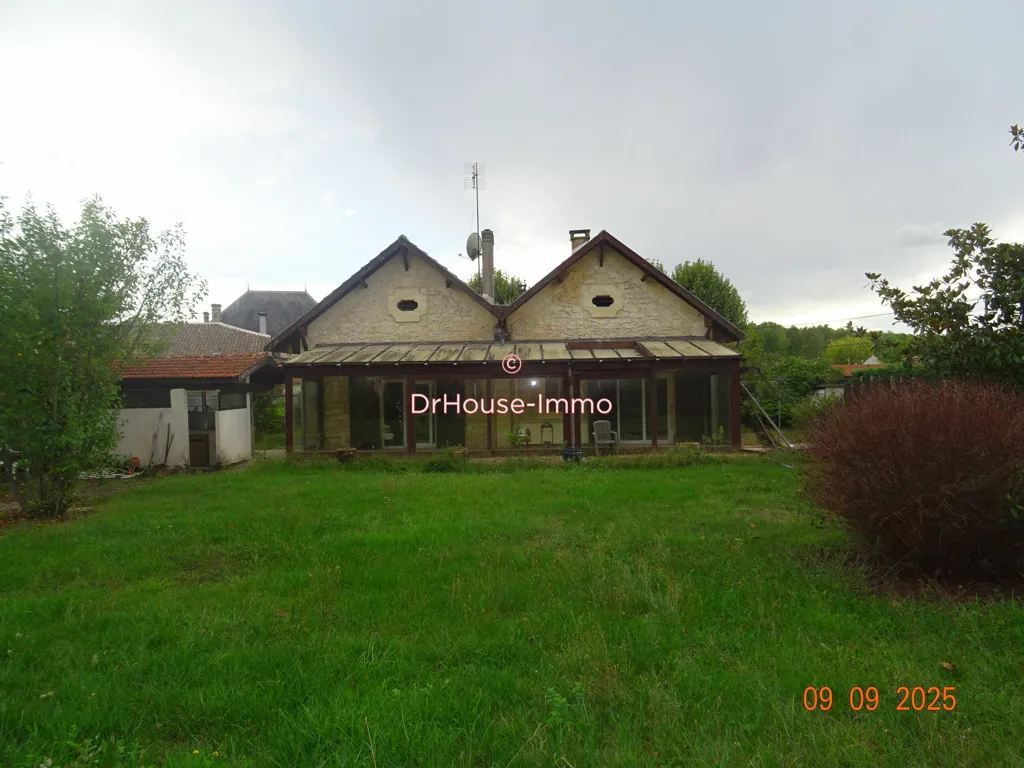 Välivaade - Stone House with Large Garden near Cavignac