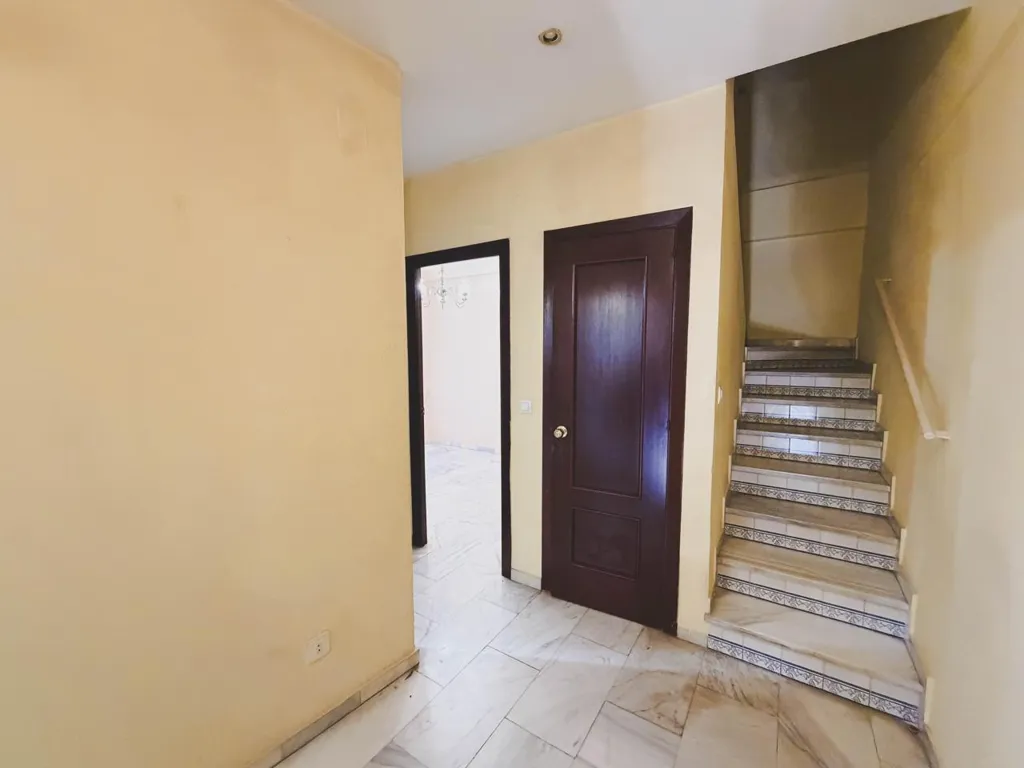 Hallway - Corner Chalet with Terrace in San José - Varela