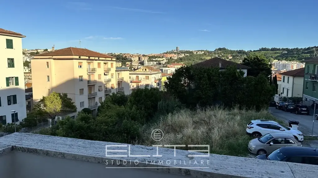 Balcone - Two-Level Apartment with Private Garden in Ancona