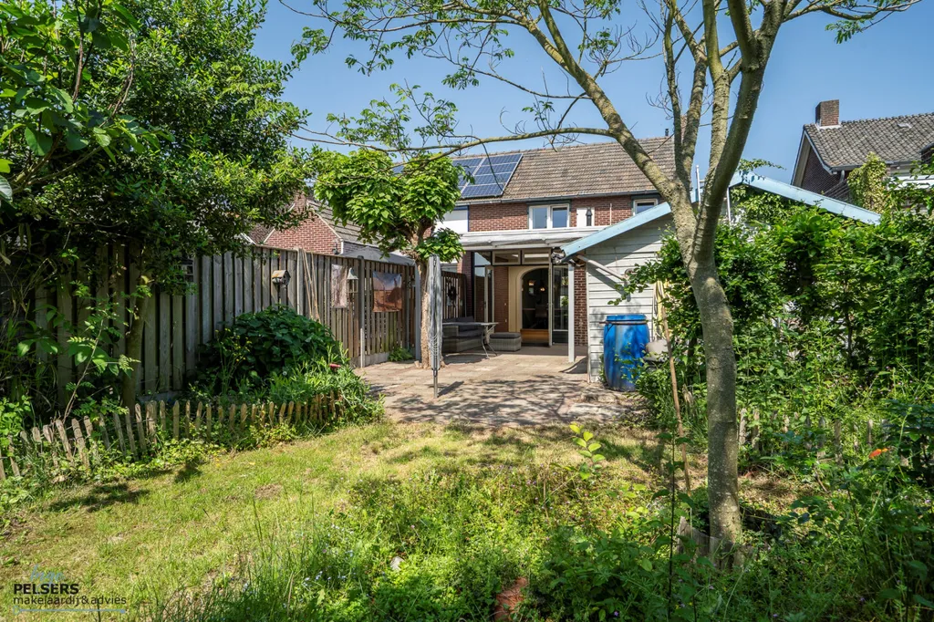 Garden - Characterful Two-Storey House with Garden in Reuver